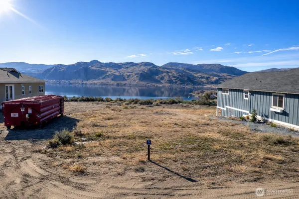 a house view with a outdoor space