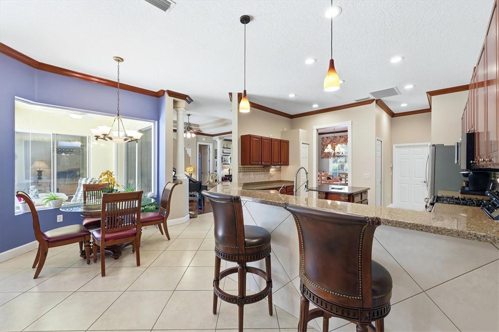 7210 Switchgrass Trail Lakewood Ranch, FL 34202 - Photo 12 of 40