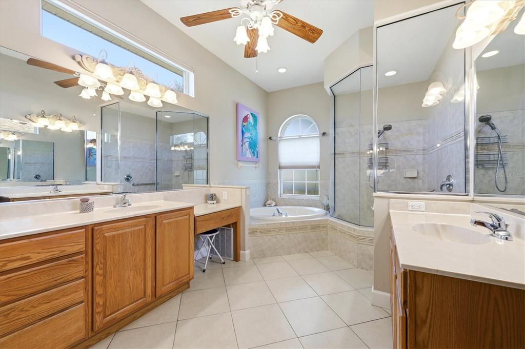 7210 Switchgrass Trail Lakewood Ranch, FL 34202 - Photo 19 of 40