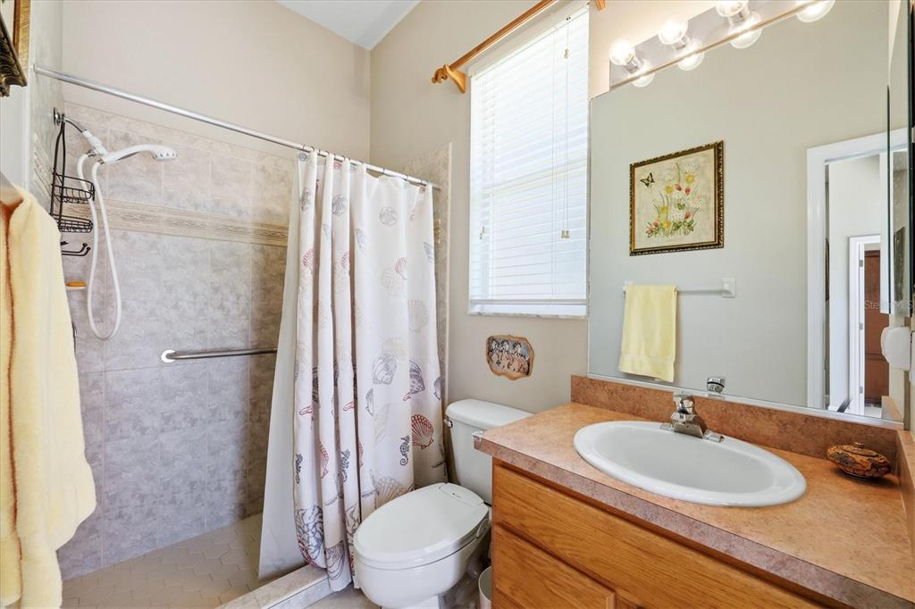 7210 Switchgrass Trail Lakewood Ranch, FL 34202 - Photo 23 of 40