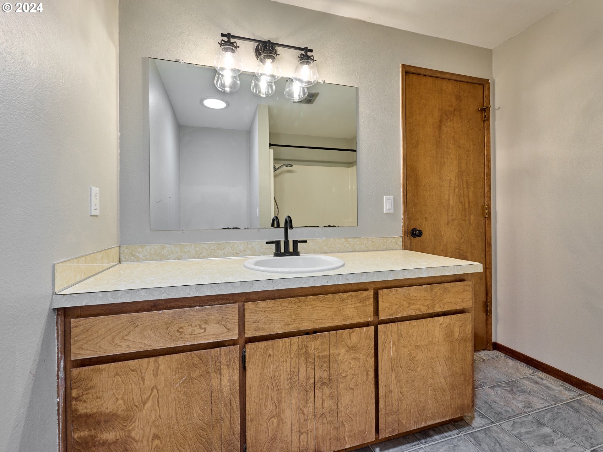 34546 Grand Prairie Road Southeast Albany, OR 97322 - Photo 17 of 39 Gallery Image 17