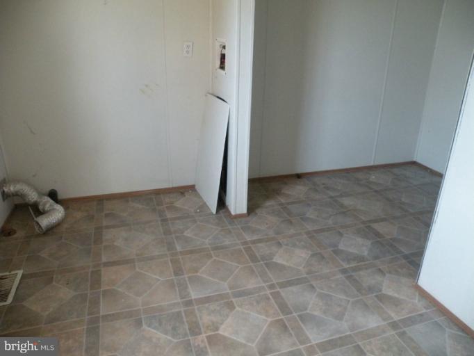 6388 Edesville Road Rock Hall, MD 21661 - Photo 12 of 16 Interior (General)