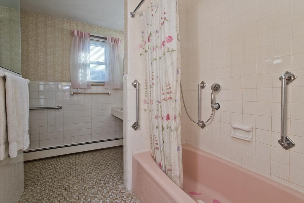 1001 Suffield Street Agawam, MA 01001 - Photo 29 of 42