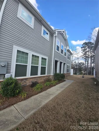 $2,400 | 12121 Gambrell Drive, Charlotte, NC 28278