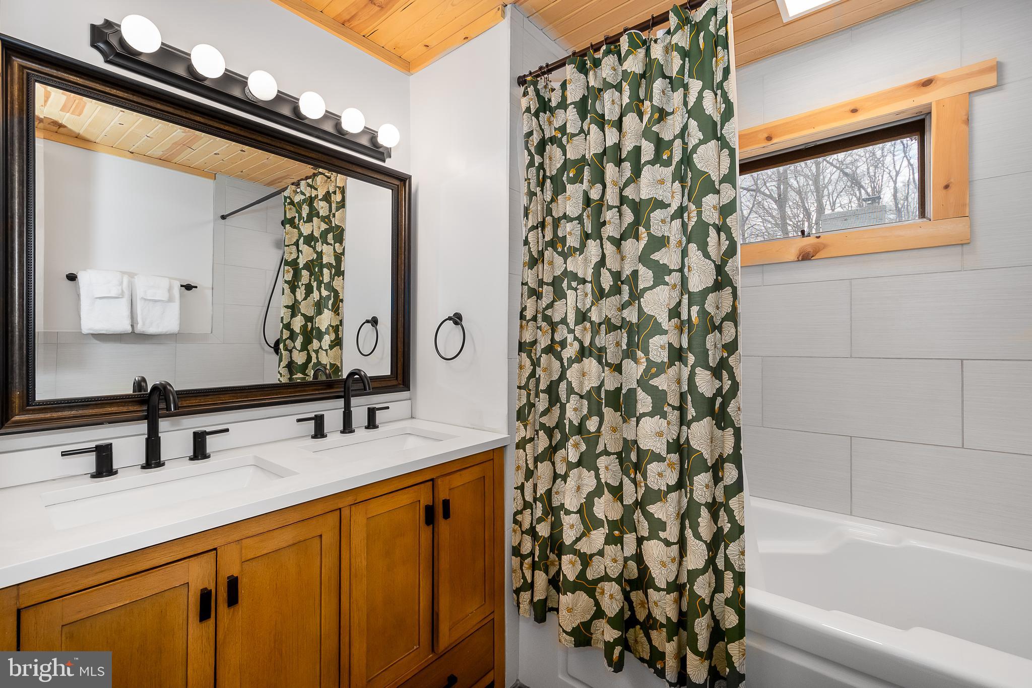 137 Paradise Gardens Road Oakland, MD 21550 - Photo 22 of 71