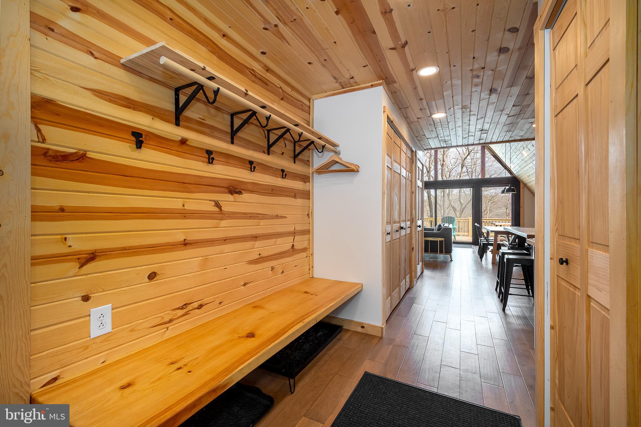 137 Paradise Gardens Road Oakland, MD 21550 - Photo 8 of 71