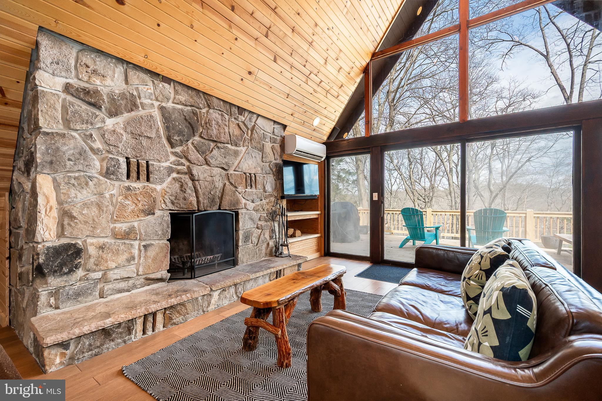 137 Paradise Gardens Road Oakland, MD 21550 - Photo 10 of 71