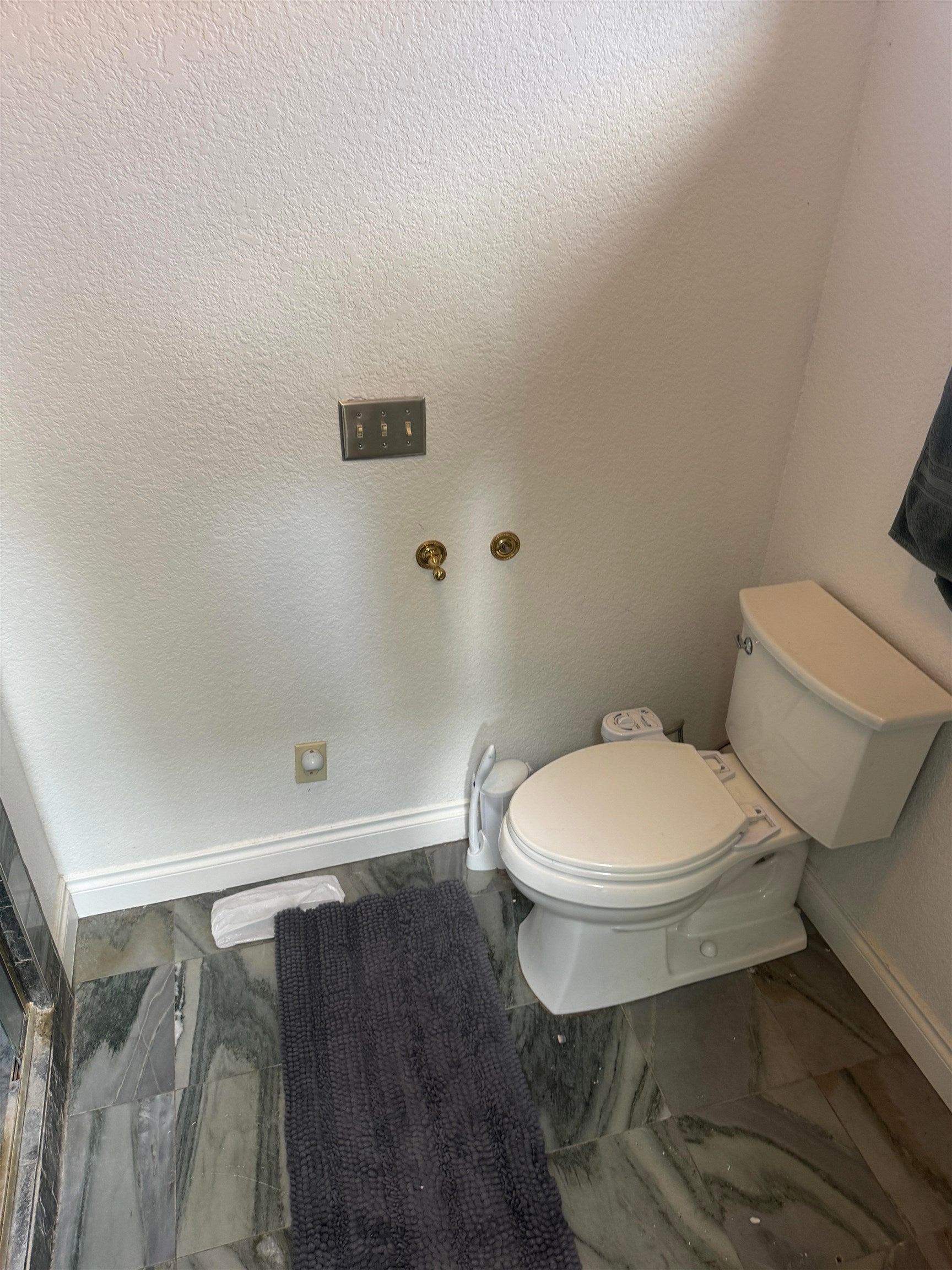 4803 Elkridge Road Weed, CA 96094 - Photo 26 of 47 Gallery Image 26