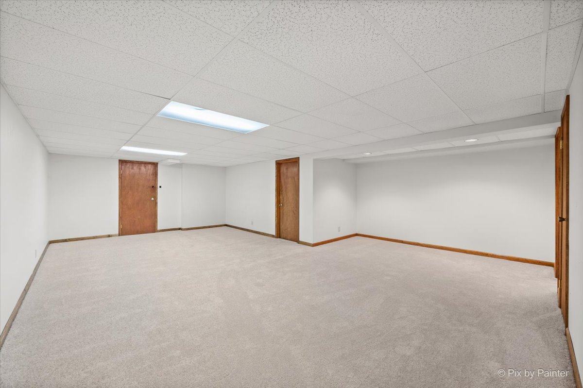 1305 Sequoia Road Naperville, IL 60540 - Photo 26 of 51 Gallery Image 26