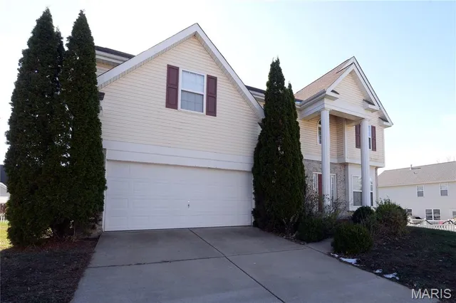 $3,100 | 4164 Stonecroft Drive, St. Charles, MO 63304