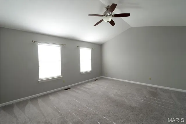 $3,100 | 4164 Stonecroft Drive, St. Charles, MO 63304