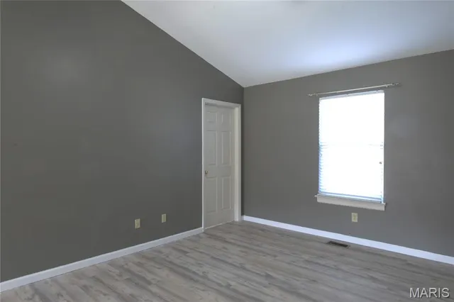 $3,100 | 4164 Stonecroft Drive, St. Charles, MO 63304