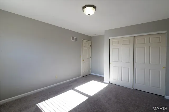 $3,100 | 4164 Stonecroft Drive, St. Charles, MO 63304