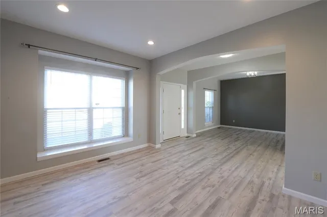 $3,100 | 4164 Stonecroft Drive, St. Charles, MO 63304