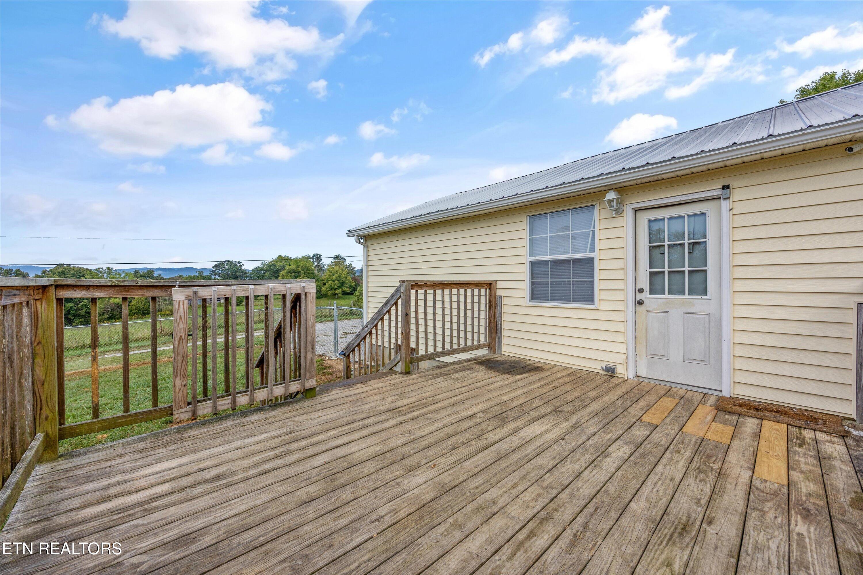 640 Camp Ridge Road La Follette, TN 37766 - Photo 25 of 40 25-640 Camp Ridge Rd -06