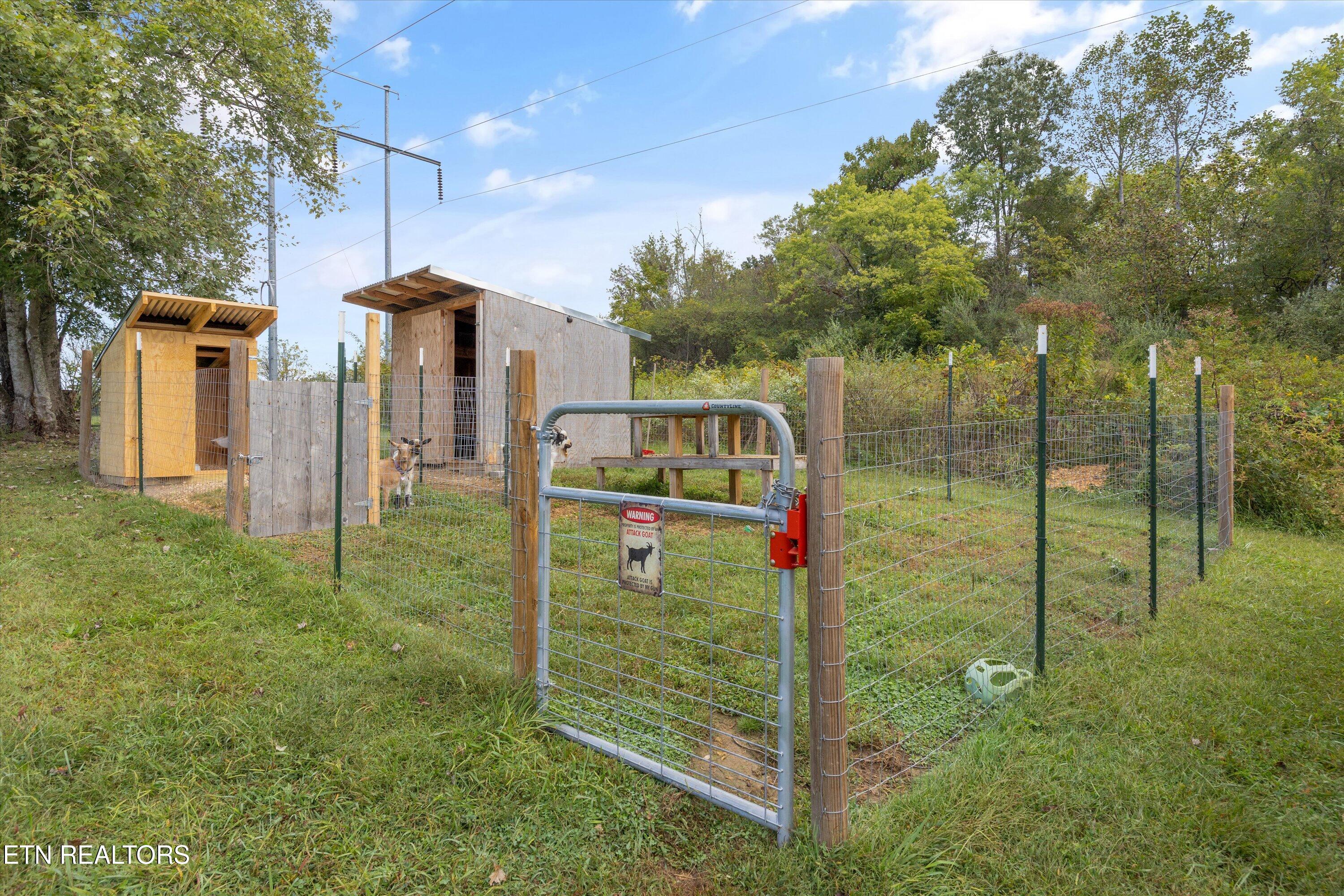 640 Camp Ridge Road La Follette, TN 37766 - Photo 27 of 40 27-640 Camp Ridge Rd -08