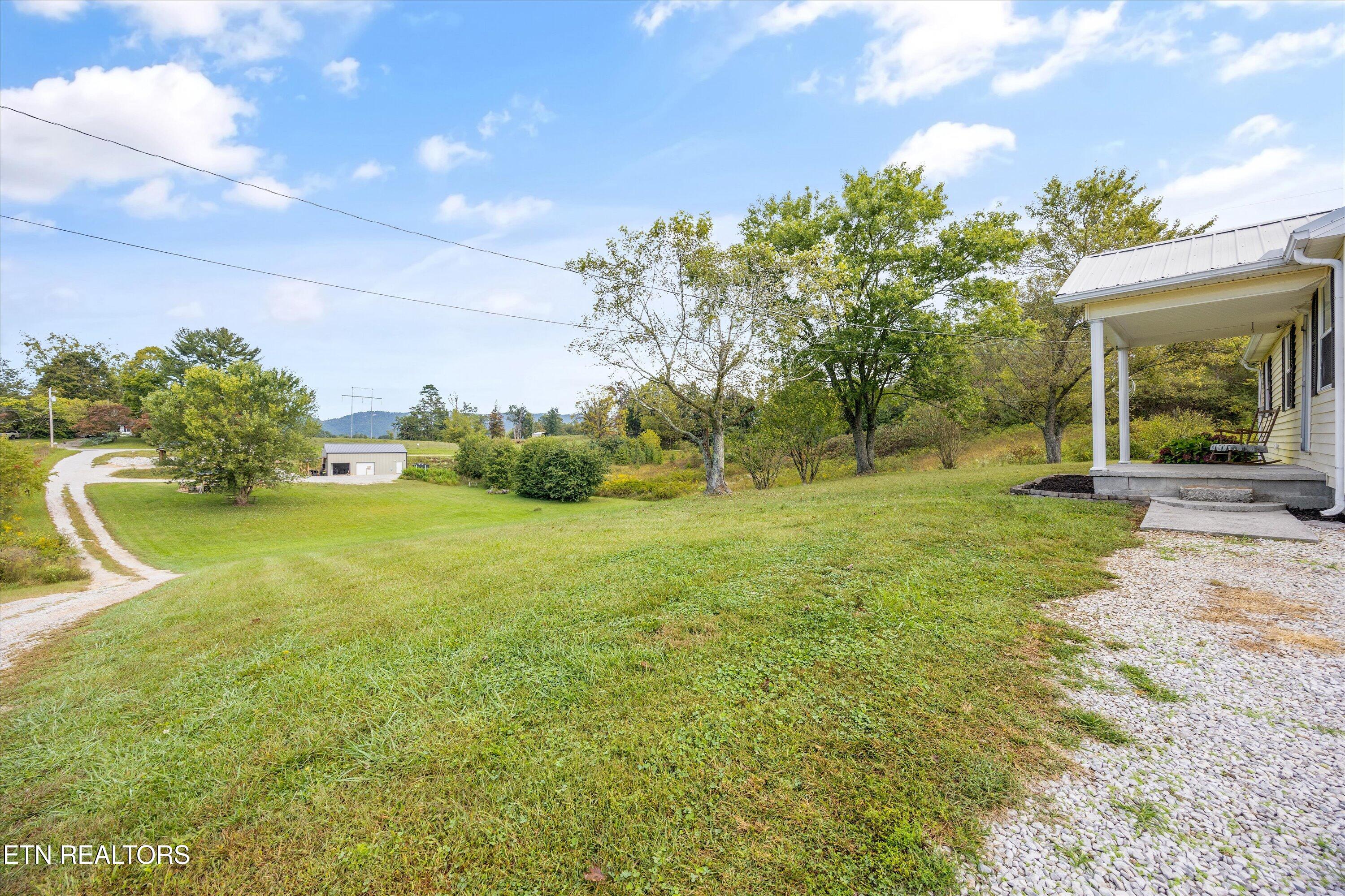 640 Camp Ridge Road La Follette, TN 37766 - Photo 4 of 40 04-640 Camp Ridge Rd -11