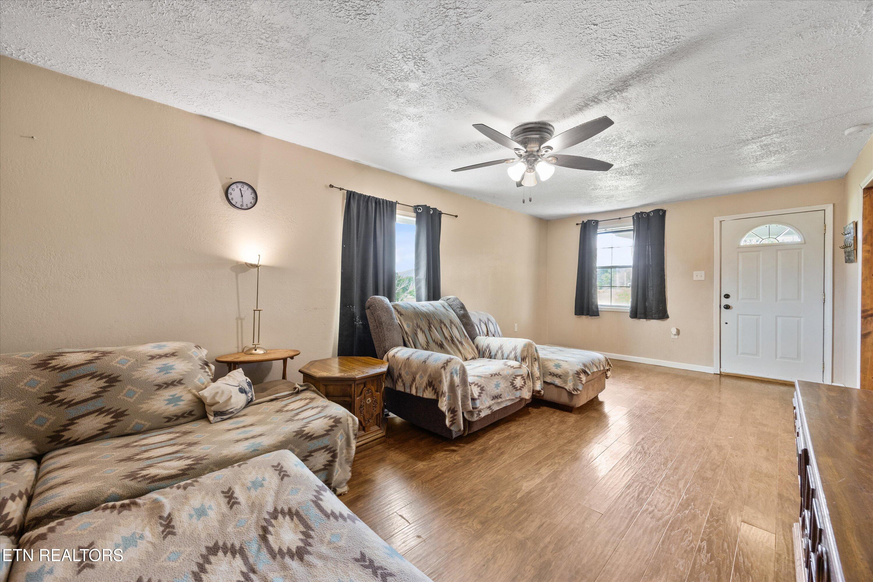 640 Camp Ridge Road La Follette, TN 37766 - Photo 5 of 40 05-640 Camp Ridge Rd -28