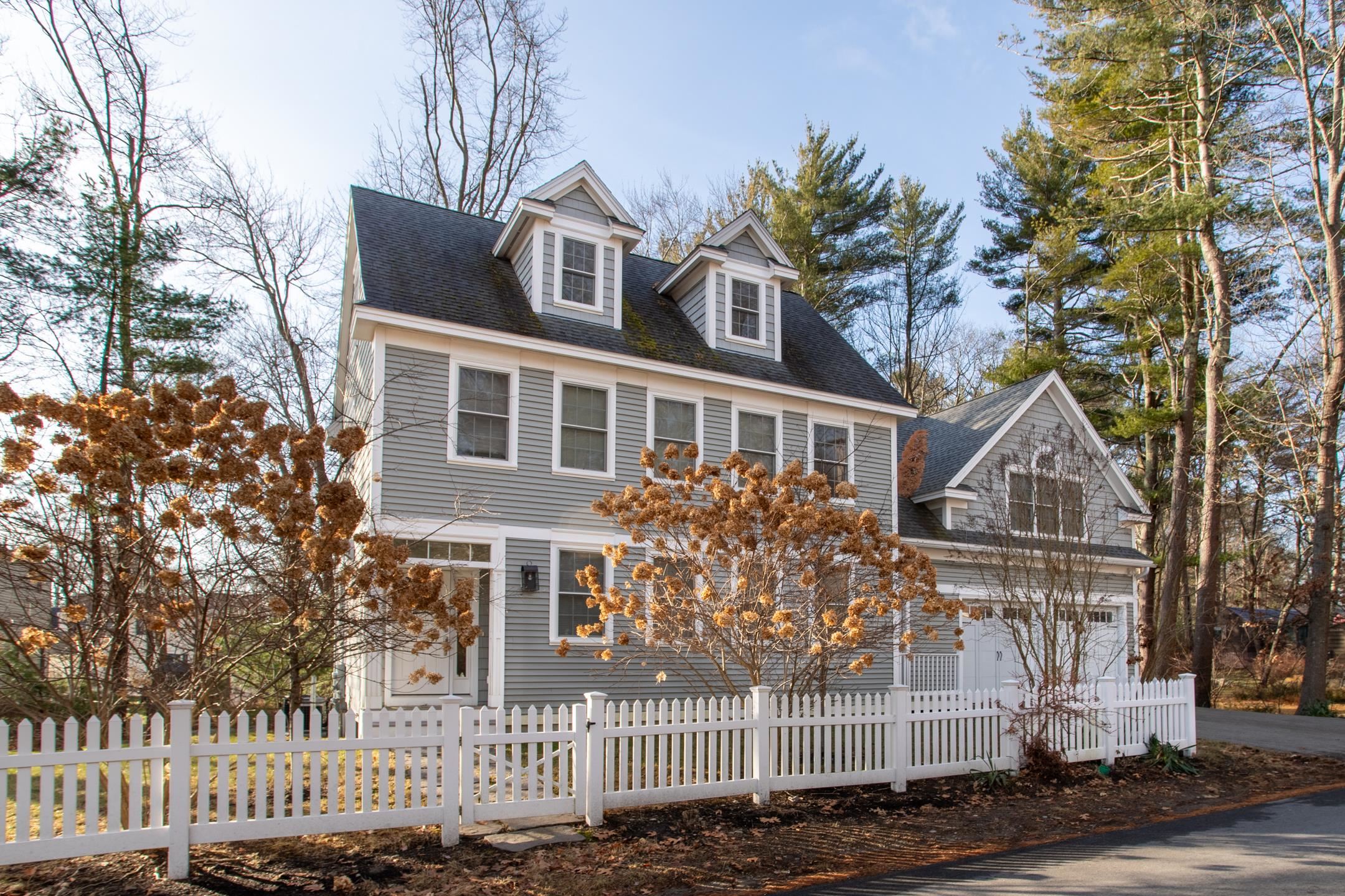 156 North Shore Road Hampton, NH 03842 - Photo 2 of 31