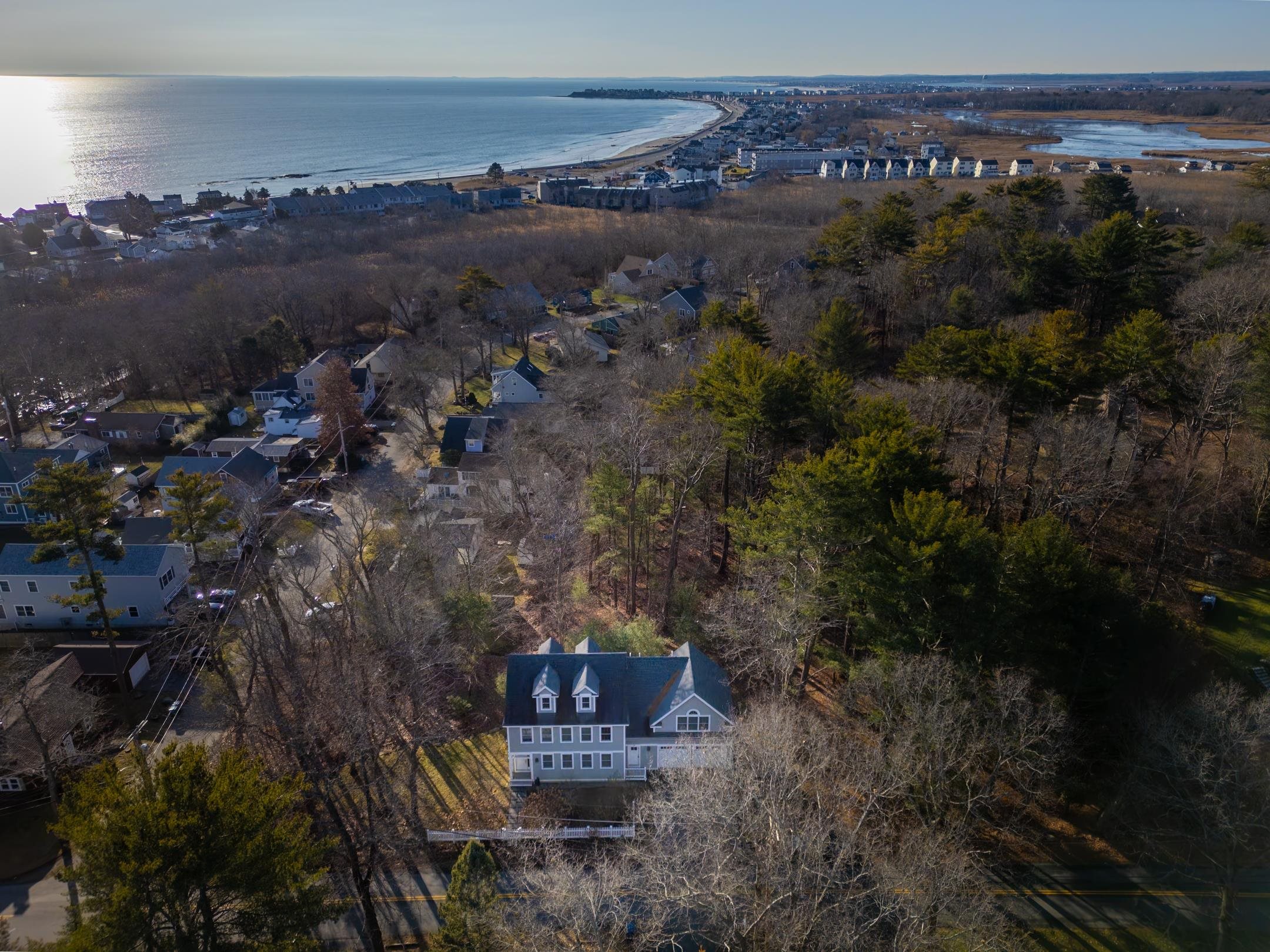 156 North Shore Road Hampton, NH 03842 - Photo 4 of 31