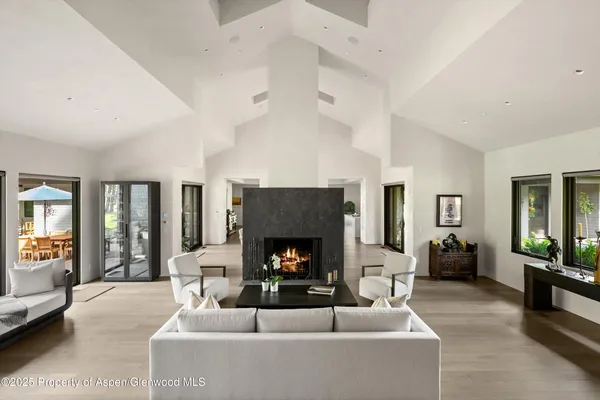 $17,950,000 | 3333 Snowmass Creek Road, Snowmass, CO 81654