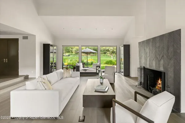 $17,950,000 | 3333 Snowmass Creek Road, Snowmass, CO 81654