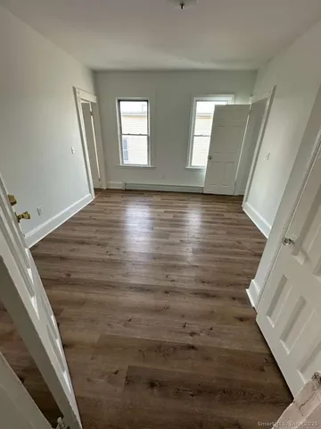 $1,650 | 220 Maplewood Avenue, Unit 3, Bridgeport, CT 06605