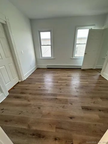 $1,650 | 220 Maplewood Avenue, Unit 3, Bridgeport, CT 06605