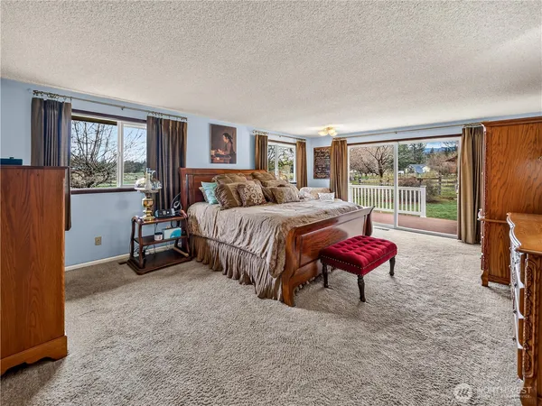 $995,000 | 30520 Southeast 358th Street, Enumclaw, WA 98022
