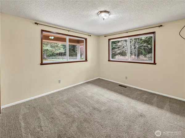 $995,000 | 30520 Southeast 358th Street, Enumclaw, WA 98022