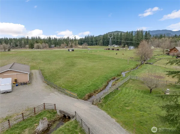 $995,000 | 30520 Southeast 358th Street, Enumclaw, WA 98022