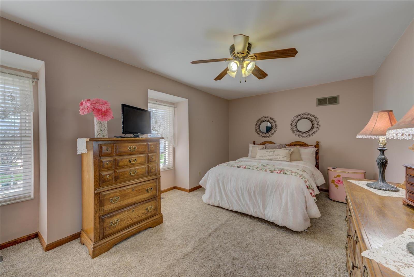 16253 Bent Tree Drive Chesterfield, MO 63005 - Photo 33 of 45