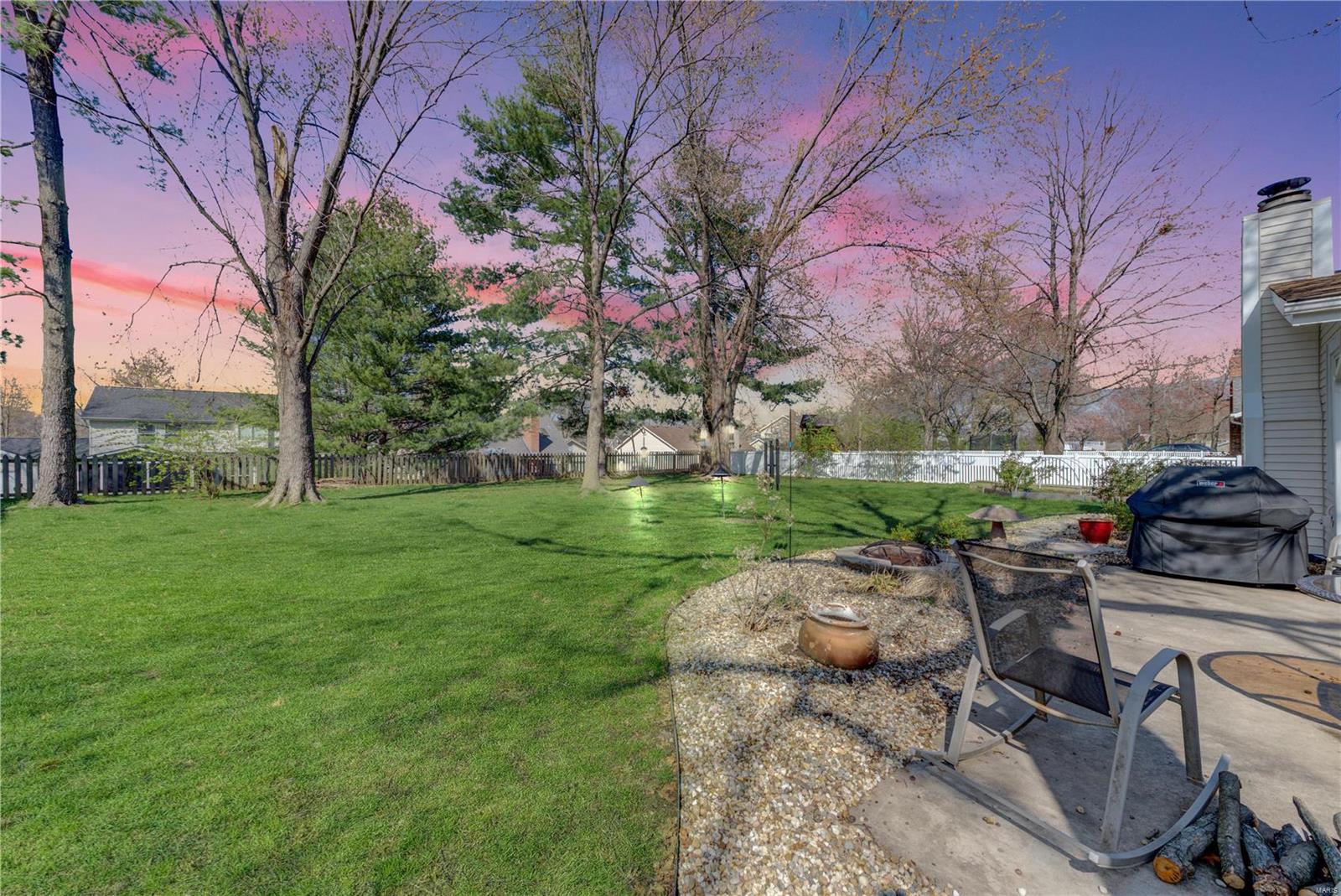 16253 Bent Tree Drive Chesterfield, MO 63005 - Photo 4 of 45