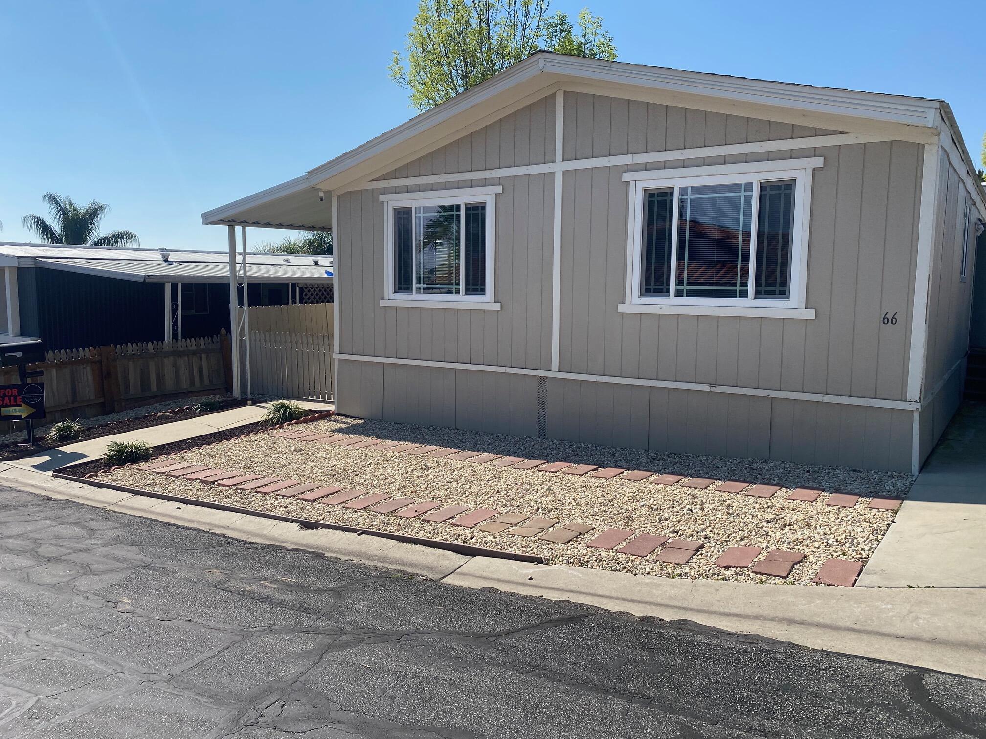 8300 Kern Canyon Road Bakersfield, CA 93306 - Photo 2 of 10 a house with a outdoor space