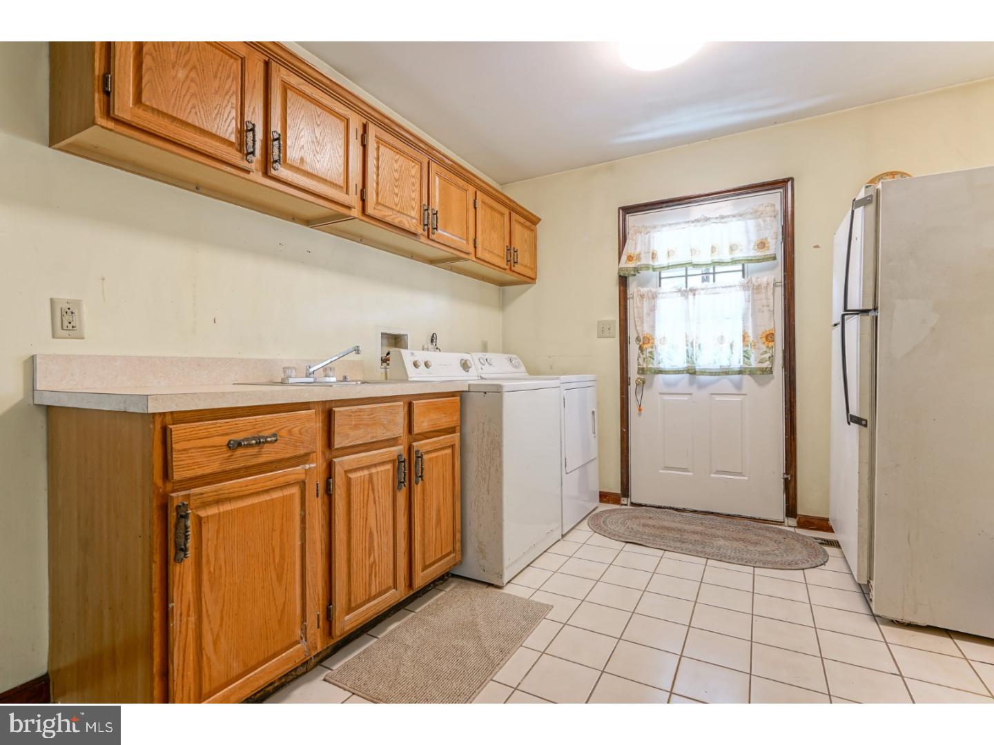 846 Greenwich Road Bridgeton, NJ 08302 - Photo 14 of 25 Laundry Room