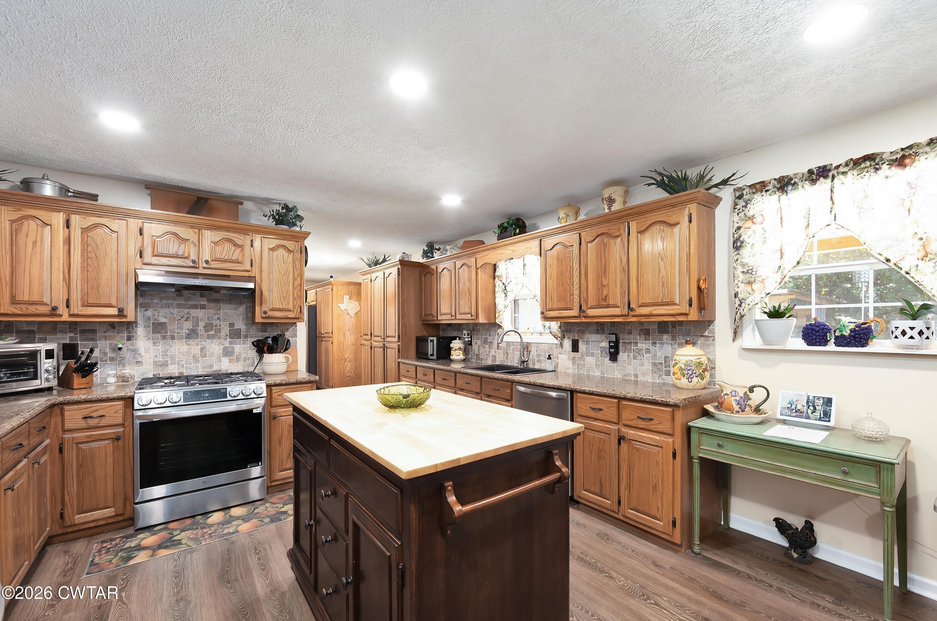 225 Timberhill Road Lexington, TN 38351 - Photo 8 of 36 Completed-30.jpg