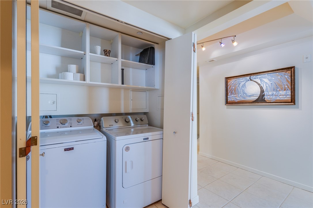 2877 Paradise Road, Unit 1406 Las Vegas, NV 89109 - Photo 19 of 28
