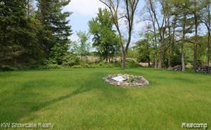 2396 South Long Lake Road Fenton, MI 48430 - Photo 5 of 30 Backs to wetlands for privacy!