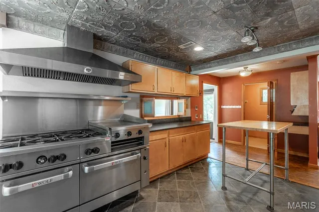 $290,000 | 11289 Business Highway South, Dexter, MO 63841