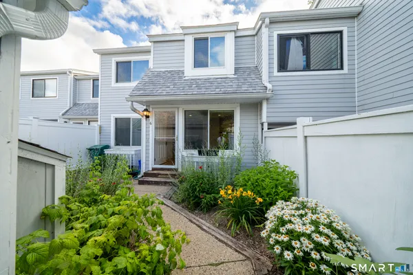 $3,000 | 6 Peddlers Drive, Unit 6, Branford, CT 06405