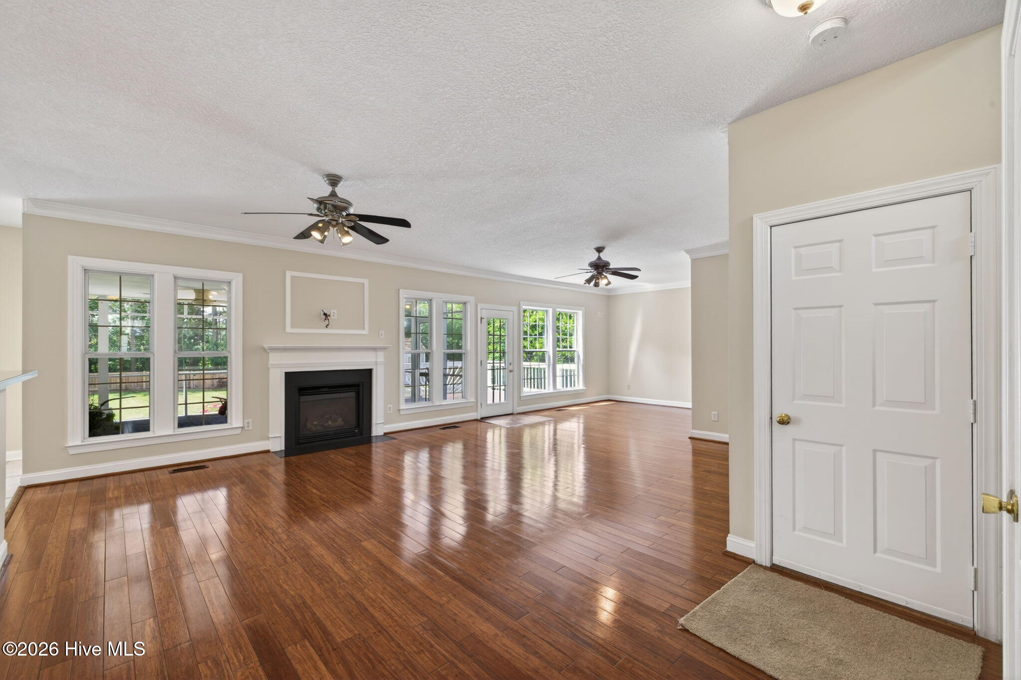 320 Green View Road Moyock, NC 27958 - Photo 13 of 58