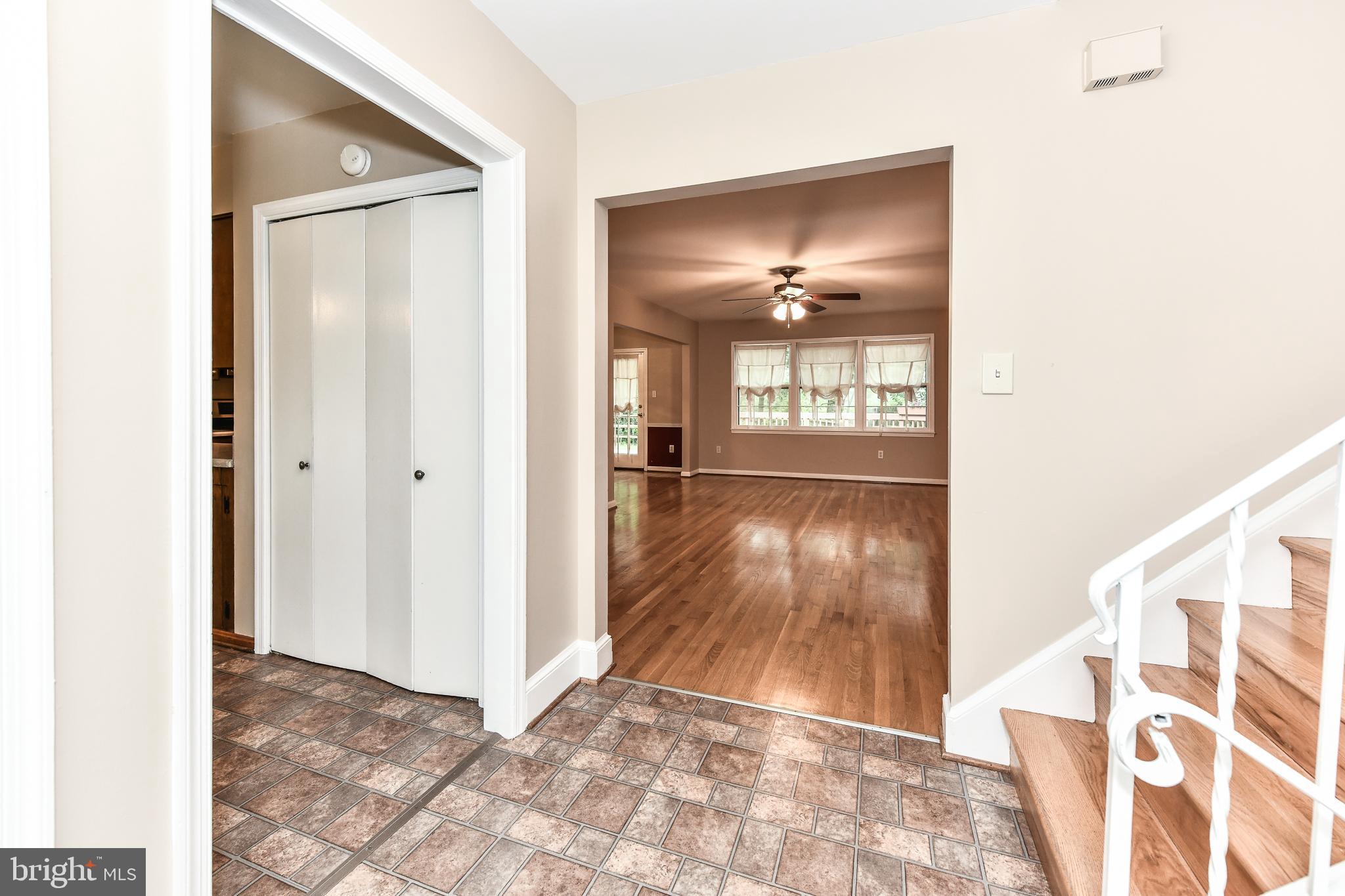 1322 Deep Run Lane Reston, VA 20190 - Photo 20 of 47
