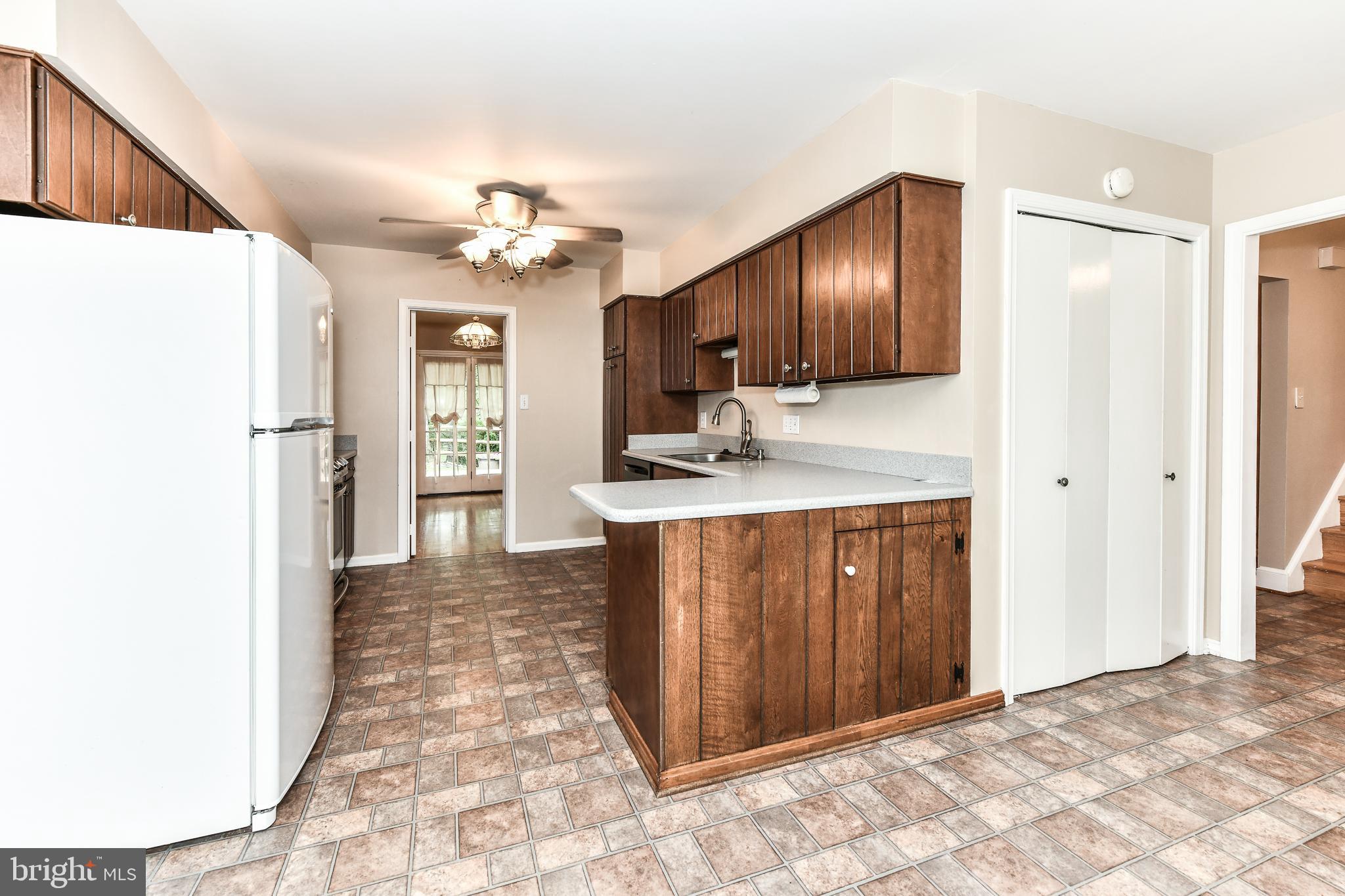 1322 Deep Run Lane Reston, VA 20190 - Photo 22 of 47