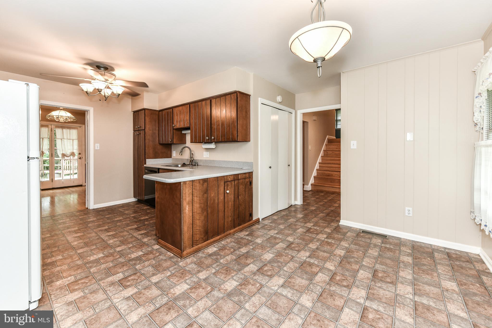 1322 Deep Run Lane Reston, VA 20190 - Photo 26 of 47