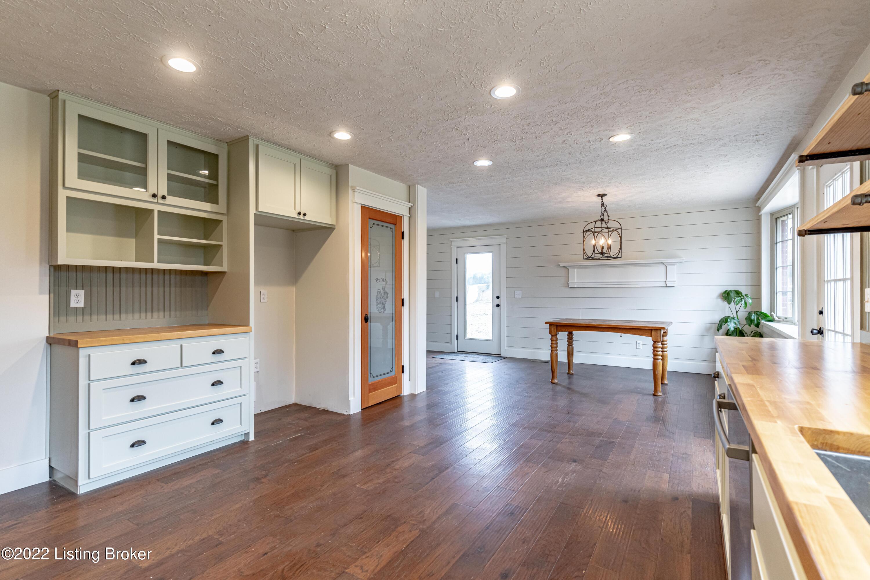 2894 Wolf-Pen Road Pendleton, KY 40055 - Photo 16 of 52 kitchen7
