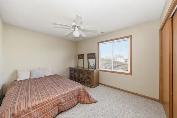 $209,000 | 1361 Rock Run Drive, Unit H, Crest Hill, IL 60403
