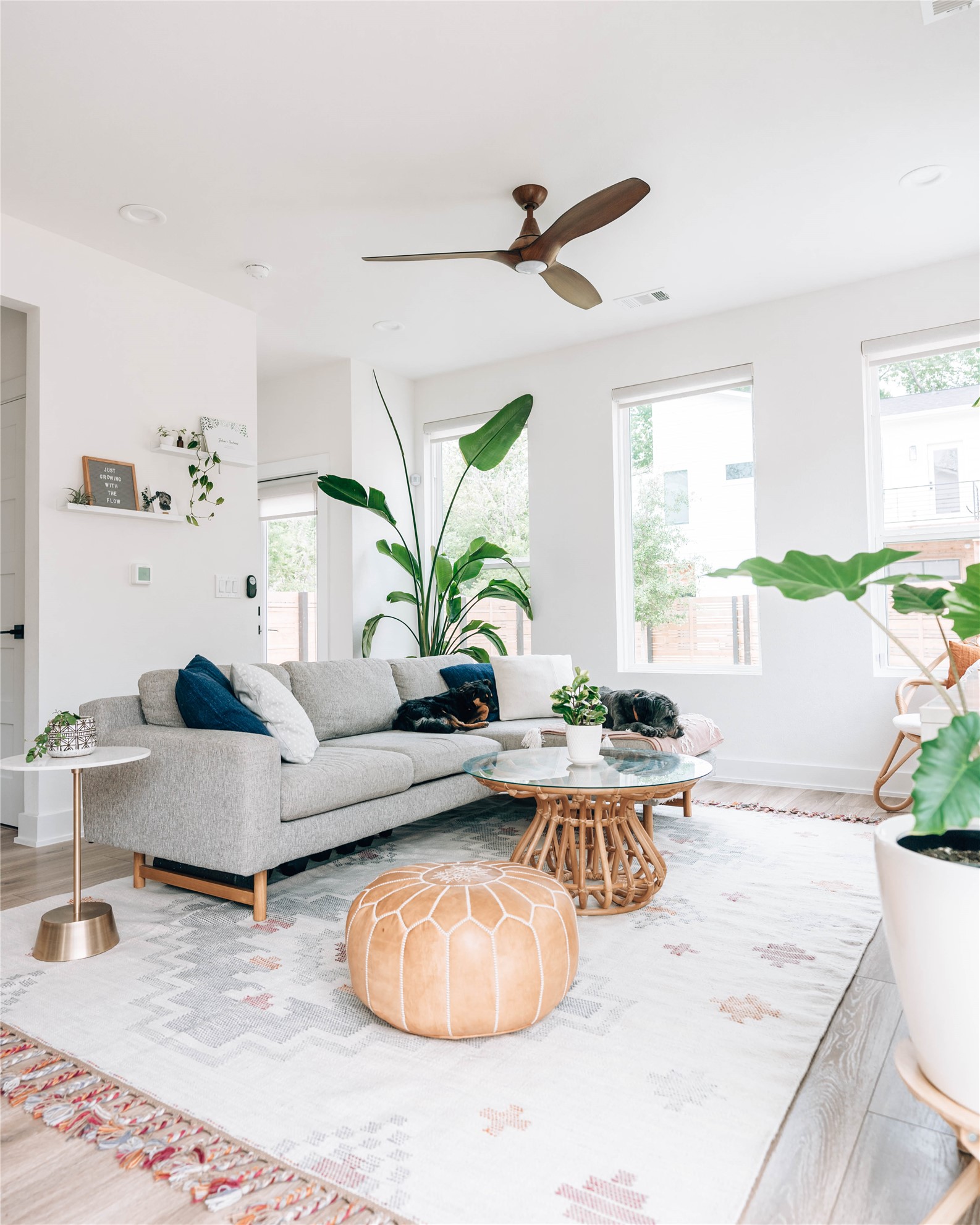 1106 Walton Lane, Unit B Austin, TX 78721 - Photo 10 of 28 Living room with light wood-type flooring, ceiling fan, and recessed lighting
