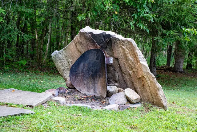 $364,900 | 8084 Highway 28, Indian Lake, NY 12842