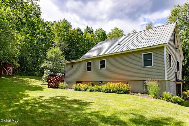 $364,900 | 8084 Highway 28, Indian Lake, NY 12842