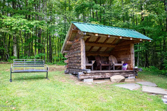 $364,900 | 8084 Highway 28, Indian Lake, NY 12842